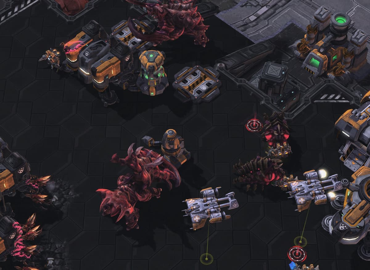 ZvT 2 Base Ultralisk Build